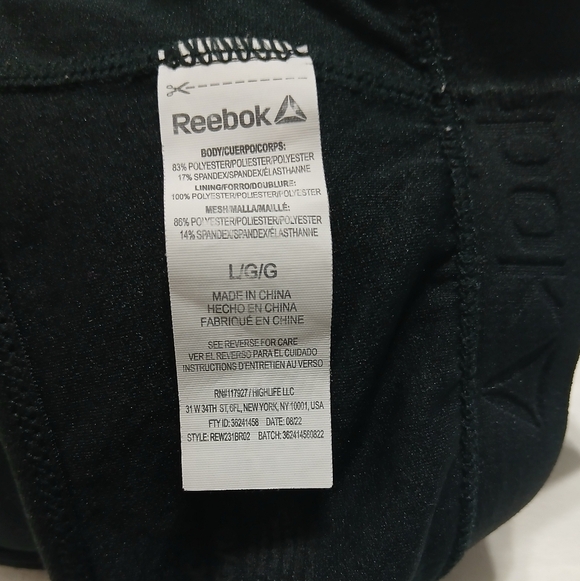 Reebok Women's Black Sports Bra‎ - Picture 8 of 9